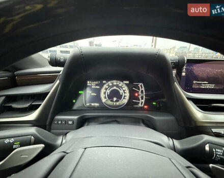 Красный Лексус ЕС, объемом двигателя 2.49 л и пробегом 56 тыс. км за 37499 $, фото 16 на Automoto.ua