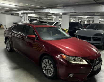 Красный Лексус ЕС, объемом двигателя 2.49 л и пробегом 220 тыс. км за 16500 $, фото 1 на Automoto.ua