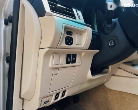 Лексус ЕС, объемом двигателя 0 л и пробегом 171 тыс. км за 19400 $, фото 15 на Automoto.ua