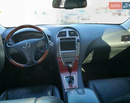 Лексус ЕС, объемом двигателя 3.46 л и пробегом 335 тыс. км за 11500 $, фото 11 на Automoto.ua