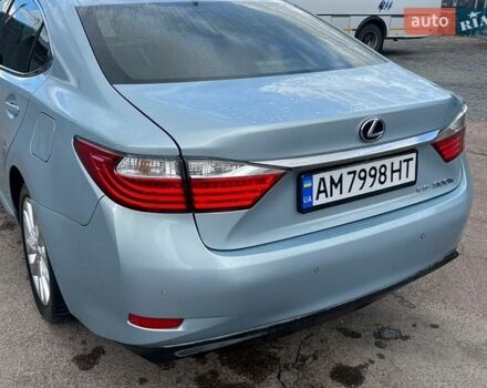 Лексус ЕС, объемом двигателя 2.5 л и пробегом 290 тыс. км за 15000 $, фото 11 на Automoto.ua