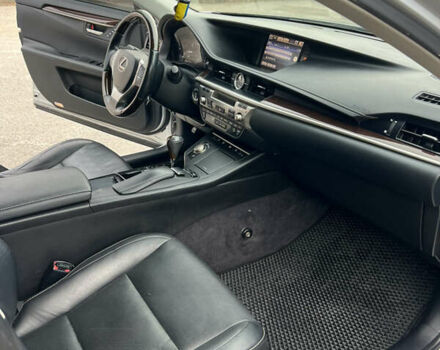 Лексус ЕС, объемом двигателя 3.5 л и пробегом 126 тыс. км за 17950 $, фото 9 на Automoto.ua