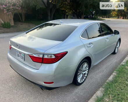 Лексус ЕС, объемом двигателя 3.5 л и пробегом 171 тыс. км за 3000 $, фото 4 на Automoto.ua