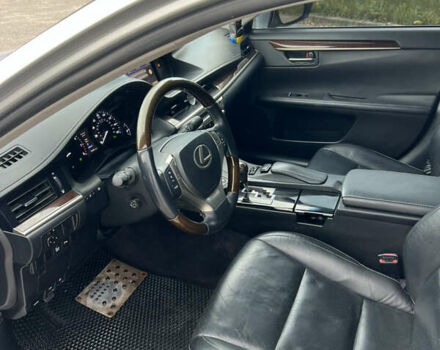 Лексус ЕС, объемом двигателя 3.5 л и пробегом 126 тыс. км за 17950 $, фото 8 на Automoto.ua