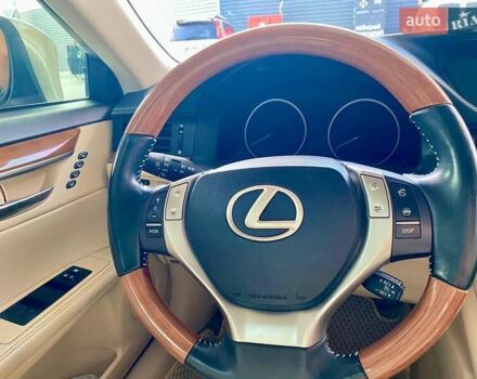 Лексус ЕС, объемом двигателя 2.5 л и пробегом 180 тыс. км за 17500 $, фото 3 на Automoto.ua