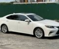 Лексус ЕС, объемом двигателя 0 л и пробегом 150 тыс. км за 19200 $, фото 2 на Automoto.ua