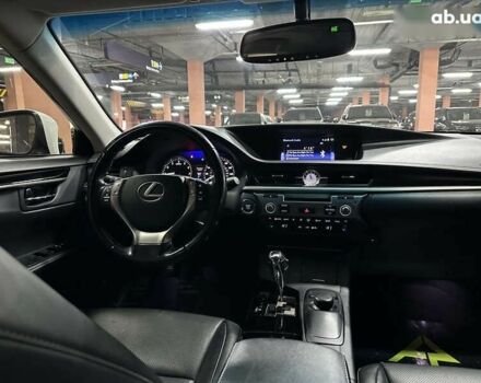 Лексус ЕС, об'ємом двигуна 0 л та пробігом 150 тис. км за 19000 $, фото 19 на Automoto.ua