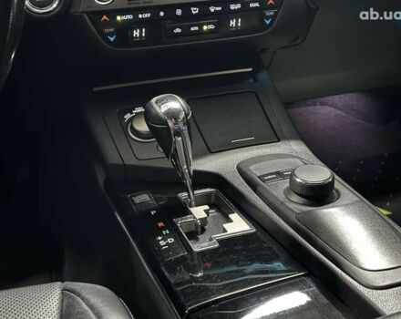 Лексус ЕС, об'ємом двигуна 0 л та пробігом 150 тис. км за 19000 $, фото 23 на Automoto.ua