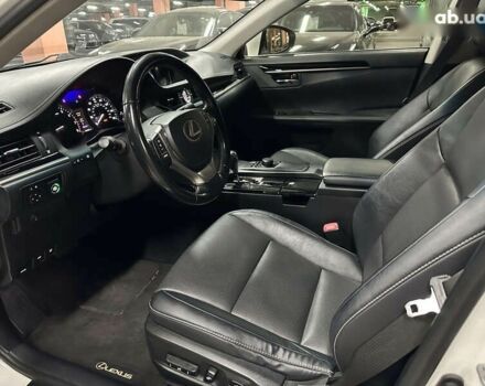 Лексус ЕС, об'ємом двигуна 0 л та пробігом 150 тис. км за 19000 $, фото 12 на Automoto.ua