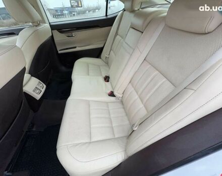 Лексус ЕС, объемом двигателя 0 л и пробегом 200 тыс. км за 24790 $, фото 25 на Automoto.ua