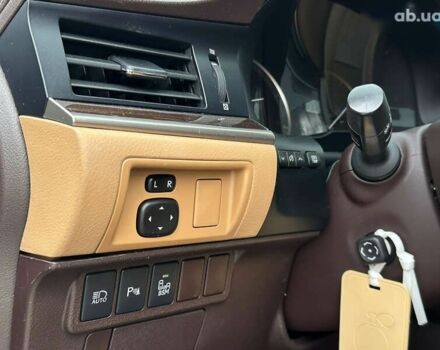 Лексус ЕС, объемом двигателя 3.5 л и пробегом 72 тыс. км за 20999 $, фото 8 на Automoto.ua