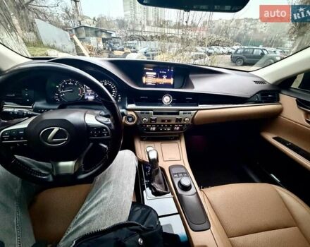 Лексус ЕС, объемом двигателя 2.49 л и пробегом 243 тыс. км за 20500 $, фото 6 на Automoto.ua