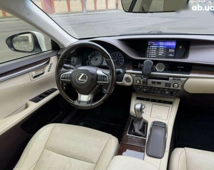 Лексус ЕС, объемом двигателя 0 л и пробегом 200 тыс. км за 24790 $, фото 29 на Automoto.ua