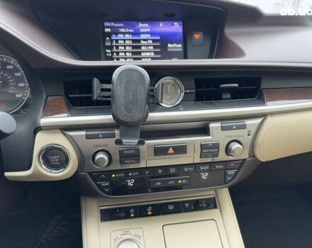 Лексус ЕС, объемом двигателя 0 л и пробегом 200 тыс. км за 24790 $, фото 21 на Automoto.ua