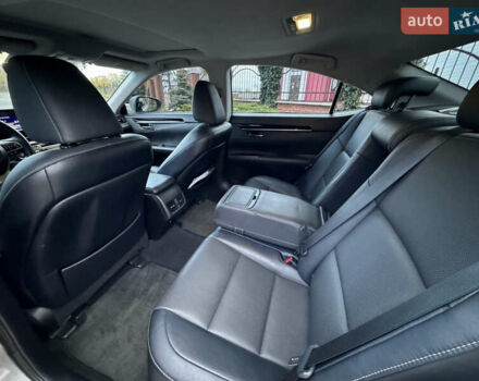 Лексус ЕС 2017 в Каменское - Днепродзержинск на Automoto.ua Лексус ЕС, объемом двигателя 3.46 л и пробегом 276 тыс. км за 18800 $, фото 13 на Automoto.ua