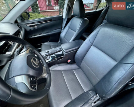 Лексус ЕС 2017 в Каменское - Днепродзержинск на Automoto.ua Лексус ЕС, объемом двигателя 3.46 л и пробегом 276 тыс. км за 18800 $, фото 10 на Automoto.ua