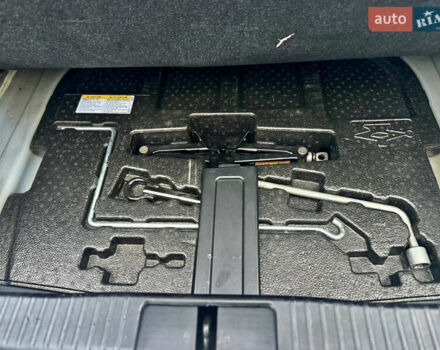 Лексус ЕС 2017 в Каменское - Днепродзержинск на Automoto.ua Лексус ЕС, объемом двигателя 3.46 л и пробегом 276 тыс. км за 18800 $, фото 17 на Automoto.ua