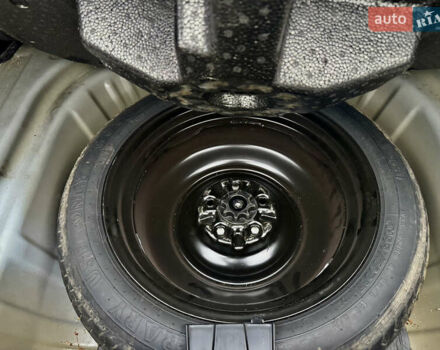 Лексус ЕС 2017 в Каменское - Днепродзержинск на Automoto.ua Лексус ЕС, объемом двигателя 3.46 л и пробегом 276 тыс. км за 18800 $, фото 18 на Automoto.ua