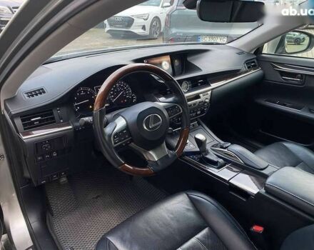 Лексус ЕС, объемом двигателя 3.5 л и пробегом 68 тыс. км за 24900 $, фото 10 на Automoto.ua