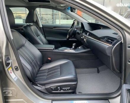 Лексус ЕС, объемом двигателя 3.5 л и пробегом 68 тыс. км за 24900 $, фото 25 на Automoto.ua