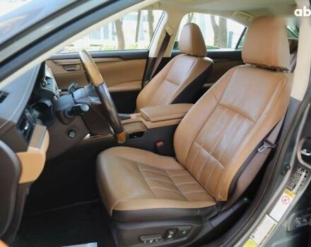 Лексус ЕС, об'ємом двигуна 0 л та пробігом 80 тис. км за 29000 $, фото 7 на Automoto.ua