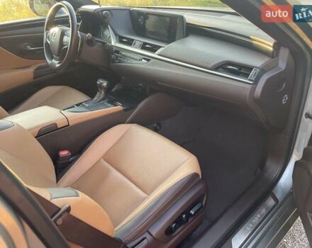 Лексус ЕС, объемом двигателя 2.49 л и пробегом 65 тыс. км за 35900 $, фото 8 на Automoto.ua