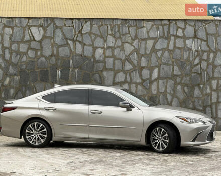 Лексус ЕС, объемом двигателя 2.49 л и пробегом 121 тыс. км за 33999 $, фото 3 на Automoto.ua
