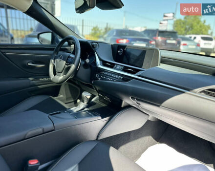 Лексус ЕС, объемом двигателя 2.49 л и пробегом 2 тыс. км за 35300 $, фото 7 на Automoto.ua