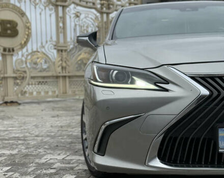 Лексус ЕС, объемом двигателя 2.49 л и пробегом 121 тыс. км за 33999 $, фото 4 на Automoto.ua