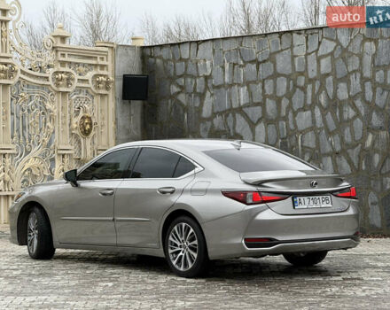 Лексус ЕС, объемом двигателя 2.49 л и пробегом 121 тыс. км за 33999 $, фото 5 на Automoto.ua