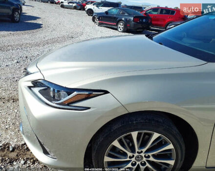 Лексус ЕС, объемом двигателя 2.5 л и пробегом 34 тыс. км за 10000 $, фото 5 на Automoto.ua