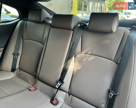 Лексус ЕС, объемом двигателя 1.99 л и пробегом 67 тыс. км за 41000 $, фото 16 на Automoto.ua