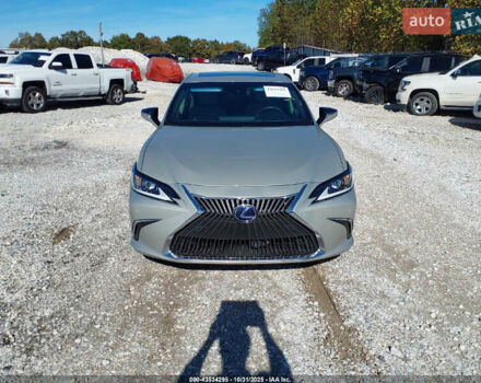 Лексус ЕС, объемом двигателя 2.5 л и пробегом 34 тыс. км за 10000 $, фото 11 на Automoto.ua