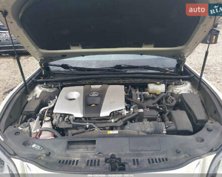 Лексус ЕС, объемом двигателя 2.5 л и пробегом 34 тыс. км за 10000 $, фото 9 на Automoto.ua