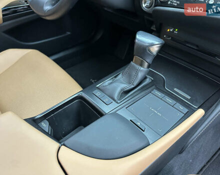 Лексус ЕС, объемом двигателя 2 л и пробегом 32 тыс. км за 36000 $, фото 35 на Automoto.ua