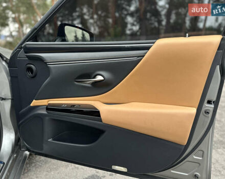 Лексус ЕС, объемом двигателя 2 л и пробегом 32 тыс. км за 36000 $, фото 31 на Automoto.ua