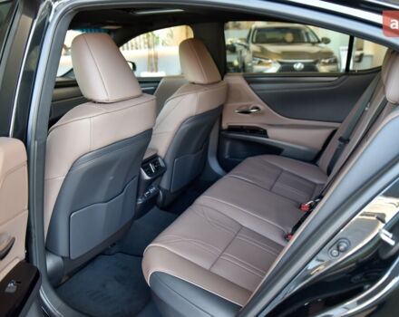 Лексус ЕС, объемом двигателя 2.49 л и пробегом 0 тыс. км за 62650 $, фото 12 на Automoto.ua