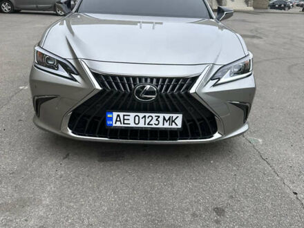 Лексус ЕС 2022 в Днепре (Днепропетровске) на Automoto.ua Лексус ЕС, объемом двигателя 2.5 л и пробегом 27 тыс. км за 52000 $, фото 1 на Automoto.ua