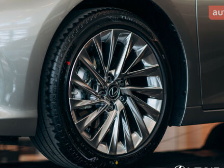 Лексус ЕС, объемом двигателя 2.49 л и пробегом 0 тыс. км за 57848 $, фото 1 на Automoto.ua