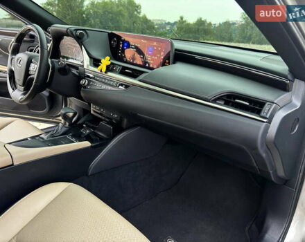 Желтый Лексус ЕС, объемом двигателя 2.49 л и пробегом 76 тыс. км за 38500 $, фото 28 на Automoto.ua