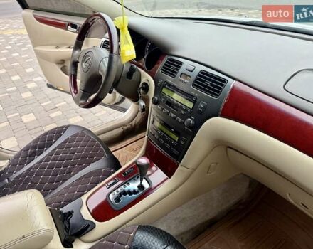 Сірий Лексус ЕС, об'ємом двигуна 3 л та пробігом 226 тис. км за 3999 $, фото 42 на Automoto.ua