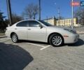Серый Лексус ЕС, объемом двигателя 3 л и пробегом 350 тыс. км за 4999 $, фото 2 на Automoto.ua