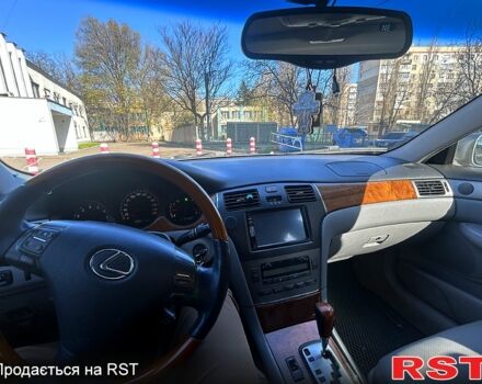 Серый Лексус ЕС, объемом двигателя 3 л и пробегом 255 тыс. км за 6200 $, фото 6 на Automoto.ua