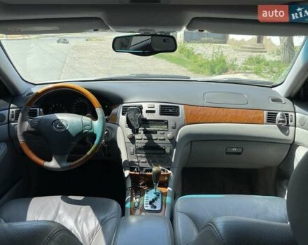 Сірий Лексус ЕС, об'ємом двигуна 3 л та пробігом 156 тис. км за 7000 $, фото 6 на Automoto.ua