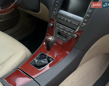 Лексус ЕС 2006 в Ивано-Франковске на Automoto.ua Серый Лексус ЕС, объемом двигателя 3.46 л и пробегом 147 тыс. км за 10900 $, фото 10 на Automoto.ua