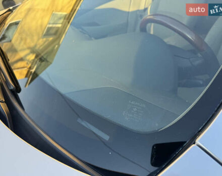 Серый Лексус ЕС, объемом двигателя 3.46 л и пробегом 146 тыс. км за 10200 $, фото 6 на Automoto.ua