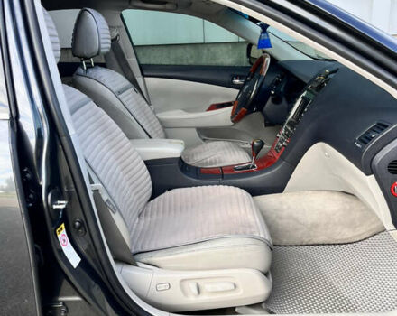 Лексус ЕС 2008 в Белой Церкве на Automoto.ua Серый Лексус ЕС, объемом двигателя 3.5 л и пробегом 250 тыс. км за 10300 $, фото 33 на Automoto.ua