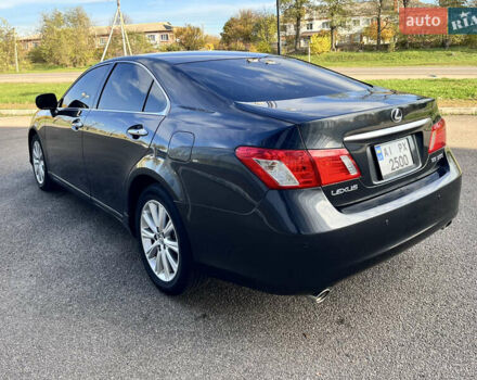 Лексус ЕС 2008 в Белой Церкве на Automoto.ua Серый Лексус ЕС, объемом двигателя 3.5 л и пробегом 250 тыс. км за 10300 $, фото 13 на Automoto.ua