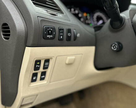 Сірий Лексус ЕС, об'ємом двигуна 3.44 л та пробігом 362 тис. км за 12000 $, фото 17 на Automoto.ua