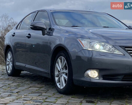 Серый Лексус ЕС, объемом двигателя 3.5 л и пробегом 317 тыс. км за 10999 $, фото 23 на Automoto.ua